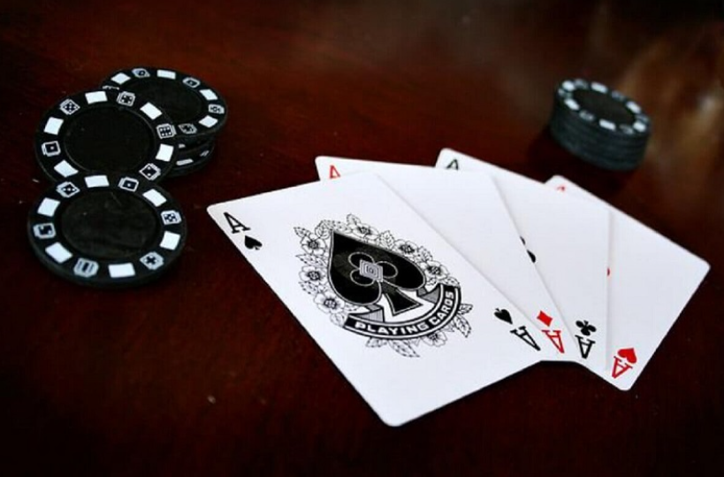 chơi game bài catte hit club